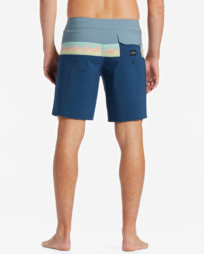 4 Momentum Pro Performance 19" Boardshorts Blue ABYBS00391 Billabong