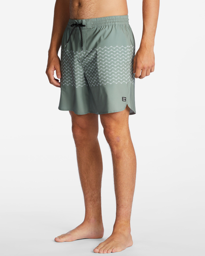 3 73 Ciclo Layback 17" Boardshorts Green ABYJV00106 Billabong