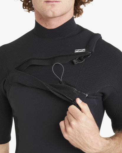 8 202 Revolution Chest Zip Wetsuit Black ABYW300108 Billabong