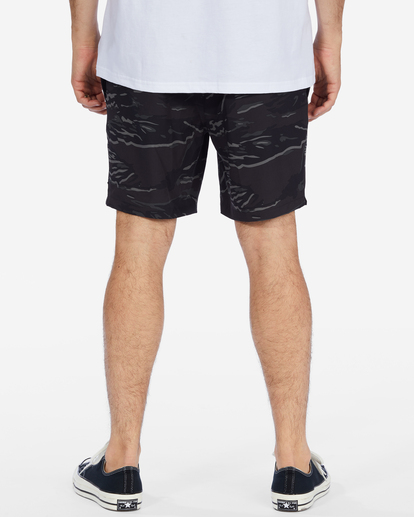 5 A/Div Surftrek Elastic Waist Shorts 17" White ABYWS00155 Billabong