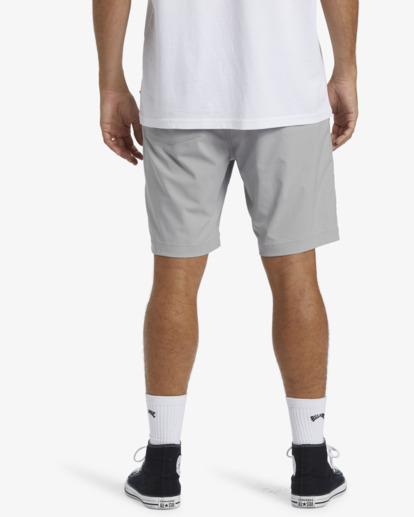 2 A/Div Surftrek Journey Shorts 20" Grey ABYWS00166 Billabong