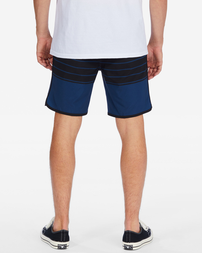 2 Crossfire Elastic '73 Submersible Shorts 18"  ABYWS00178 Billabong