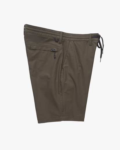 6 A/Div Surftrek Plus Organic Elastic Waist Shorts 19" Green ABYWS00185 Billabong
