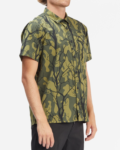 2 A/Div Surftrek Tech UPF 50+ Short Sleeve Shirt Green ABYWT00157 Billabong