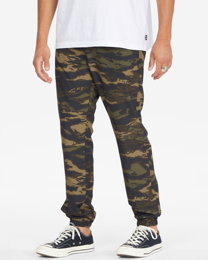 1 A/Div Transport Elastic Waist Pants Black M3153BTP Billabong