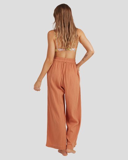2 Follow Me High-Rise Elastic Waist-Waist Pants  UBJNP00116 Billabong