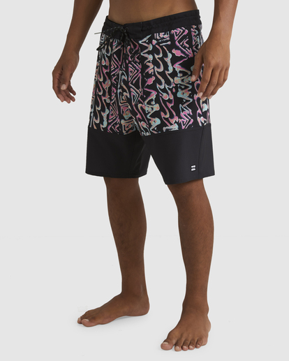 3 Sundays Split  Lo Tide Boardshorts Black UBYBS00162 Billabong