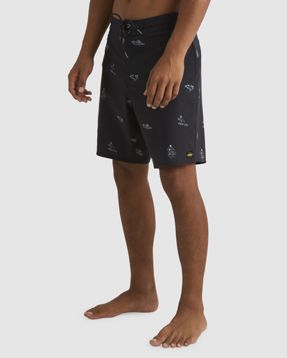 4 Destination  Lo Tide Boardshorts Black UBYBS00167 Billabong
