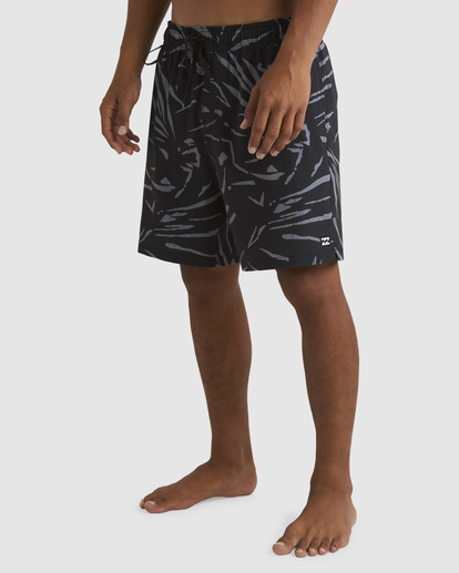 3 Sundays Layback Boardshorts Black UBYJV03000 Billabong