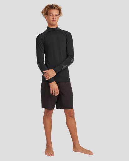 6 Contrast Performance Fit Long Sleeve Rash Vest Multicolor UBYWR00103 Billabong
