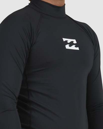 3 All Day Wave Performance Fit Rash Vest Black UBYWR00116 Billabong