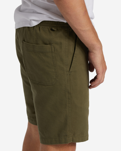 3 Beach Days Layback Twill Elastic Waist Walkshorts 18.5" Multicolor UBYWS00112 Billabong