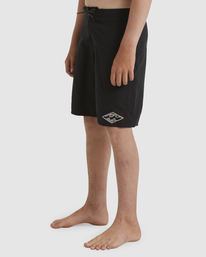 1 Boys 8-16 Riot Layback Boardshorts Black ABBJV00103 Billabong