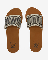 KALANI  ABJL100063
