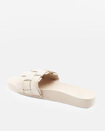 ALANA  ABJL200092