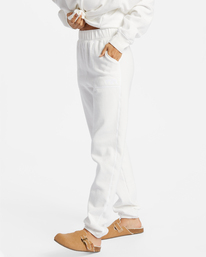 3 Chill Weekend SweatPants White ABJNP00389 Billabong