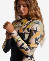 4 3/2 Salty Dayz Chest Zip Full Wetsuit Black ABJW100121 Billabong