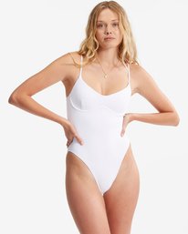 Sunrays Underwire One-Piece Swimsuit Sunrays Underwire One-Piece Swimsuit