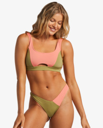 billabong, A/Div Full Tank UPF 50 Bikini Top, CEDAR (ced) A/Div Full - Tank Bikini Top for Women ABJX300868
