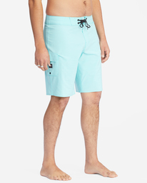 4 All Day Pro Boardshorts 20" Green ABYBS00109 Billabong
