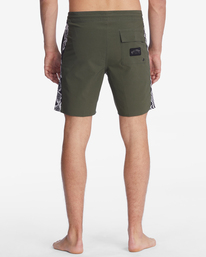 5 D Bah Lo Tide Boardshorts 18" Multicolor ABYBS00247 Billabong