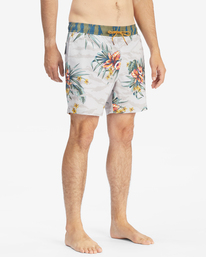 4 Sundays Layback Boardshorts 17" Beige ABYBS00253 Billabong