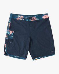 0 73 Pro Boardshorts 20" Blue ABYBS00261 Billabong