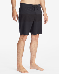 4 Tribong Airlite Boardshorts 19" Black ABYBS00305 Billabong