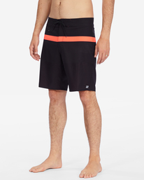 3 Momentum Airlite Boardshorts 19" Red ABYBS00325 Billabong