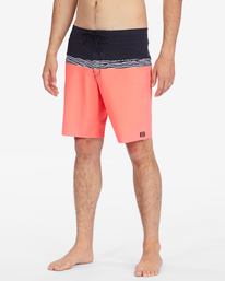 3 Momentum Pro Boardshorts 19" Red ABYBS00327 Billabong