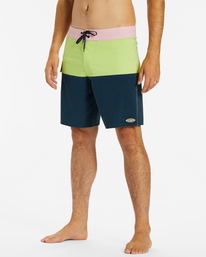 3 Fifty50 Panel Pro Boardshorts 19" Yellow ABYBS00343 Billabong