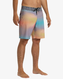 4 Riot Pro Performance 19" Boardshorts Grey ABYBS00374 Billabong