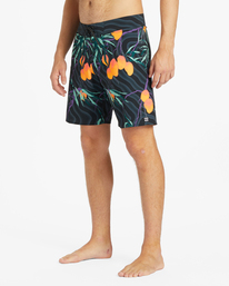 4 Sundays Airlite Boardshorts Black ABYBS00379 Billabong