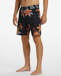 3 Sundays Airlite Performance 19" Boardshorts Grey ABYBS00379 Billabong