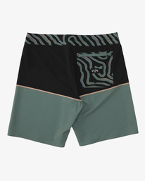 Fifty50 Airlite - Performance Board Shorts for Men  ABYBS00383