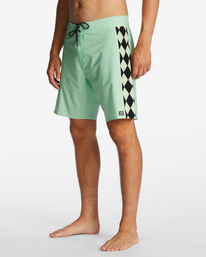 3 D Bah Ciclo Pro Performance 18" Boardshorts Green ABYBS00386 Billabong