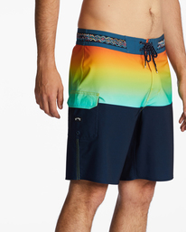 5 Fifty50 Pro - Boardshort Performance pour Homme Jaune ABYBS00388 Billabong