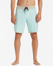 2 73 Pro Boardshorts 19" Green ABYBS00390 Billabong