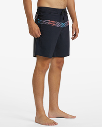 4 Momentum Pro Performance 19" Boardshorts Black ABYBS00391 Billabong