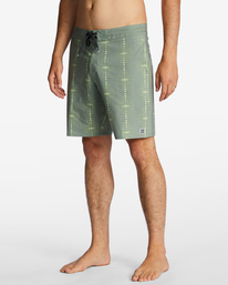 3 Sundays Lo Tide 19" Boardshorts Green ABYBS00398 Billabong