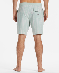 4 Sundays Lo Tide 19" Boardshorts Beige ABYBS00398 Billabong