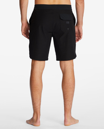 4 73 Lo Tide 17" Boardshorts Black ABYBS00401 Billabong