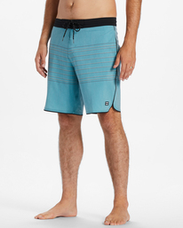 3 73 Lo Tide 17" Boardshorts Green ABYBS00401 Billabong