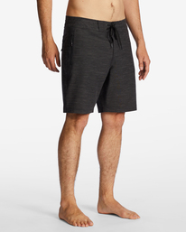4 Surftrek Lo Tide - Boardshort voor Heren Black ABYBS00403 Billabong