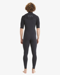 6 202 Revolution Chest Zip Wetsuit Black ABYW300108 Billabong