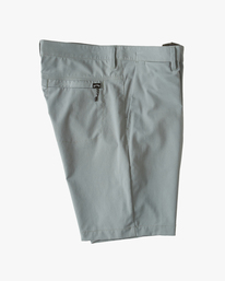 7 A/Div Surftrek Journey Shorts 20" Green ABYWS00166 Billabong
