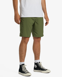 2 A/Div Surftrek Journey Shorts 20" Green ABYWS00166 Billabong