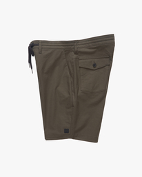 7 A/Div Surftrek Plus Organic Elastic Waist Shorts 19" Green ABYWS00185 Billabong