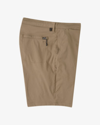9 A/Div Surftrek Plus Elastic Waist Shorts 19" Brown ABYWS00185 Billabong