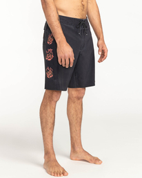 1 Bad Trip D Bah 19" - Board Shorts for Men Black C1BS55BIP2 Billabong